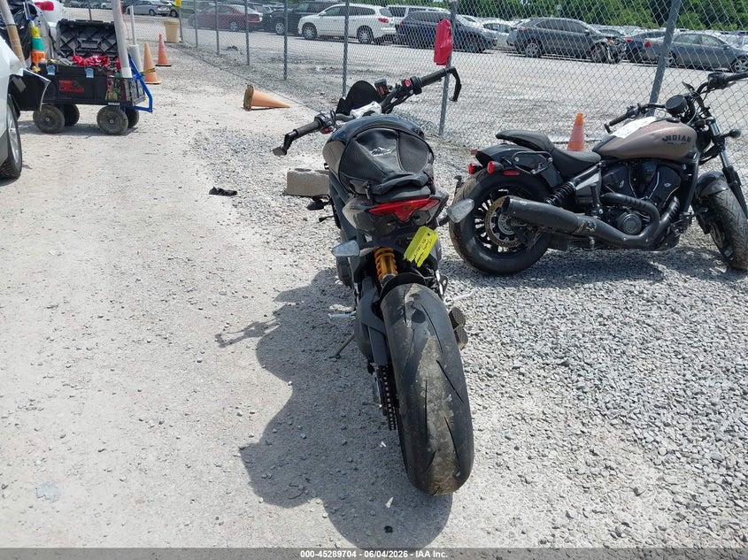 2022 TRIUMPH MOTORCYCLE SPEED TRIPLE auction photo 6