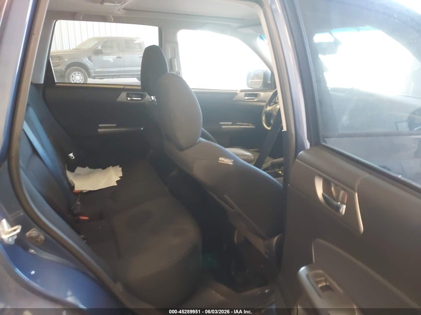 2012 SUBARU FORESTER auction photo 8