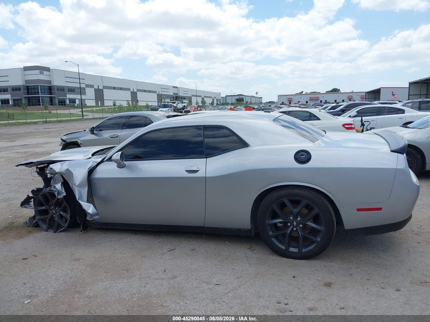 DODGE CHALLENGER - zdjęcie 14