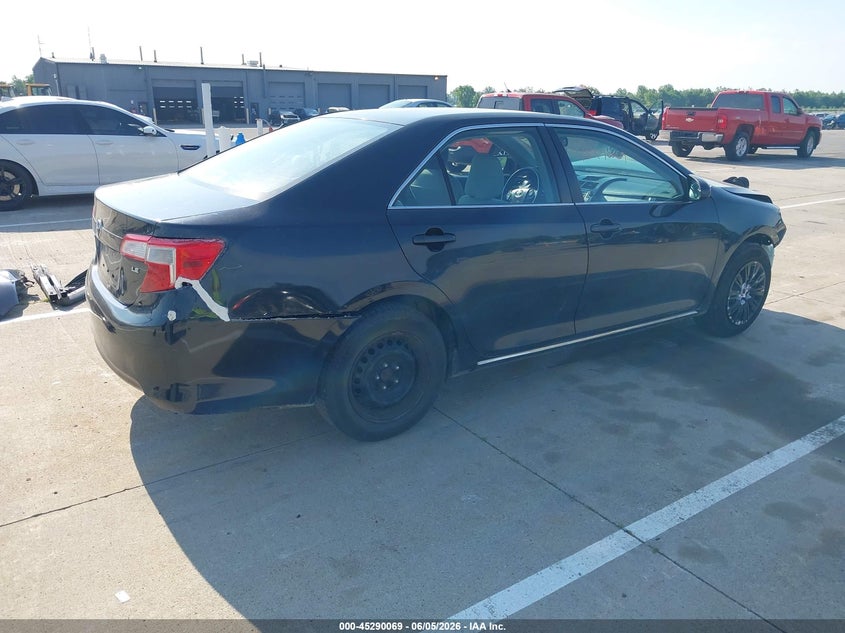 Vin: 4t4bf1fk8cr202587, lot: 45787905, toyota camry le 20124