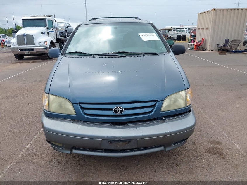 2001 Toyota Sienna Le VIN: 4T3ZF13C61U369279 Lot: 45290101