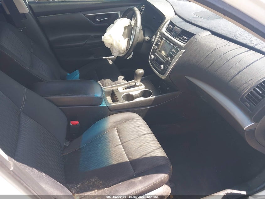 VIN 1N4AL3AP1HC204749 2017 NISSAN ALTIMA 2.5 SV