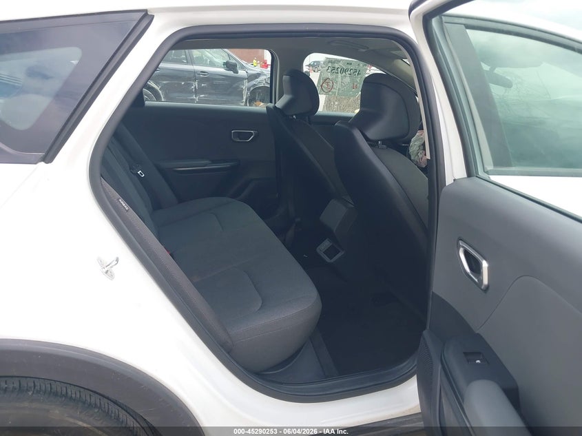 2025 Kia K4 Lxs VIN: 3KPFT4DE7SE064898 Lot: 45290253