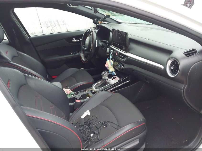 VIN 3KPF44AC9RE751357 2024 KIA FORTE GT