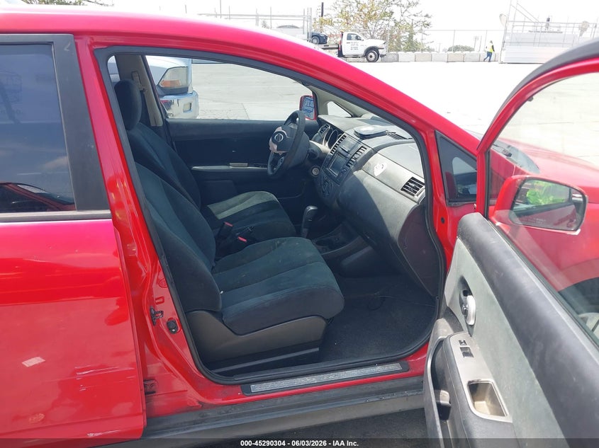 2012 Nissan Versa 1.8 1.8 S red Lot 111045290304 Vin 3N1BC1CP6CK286676