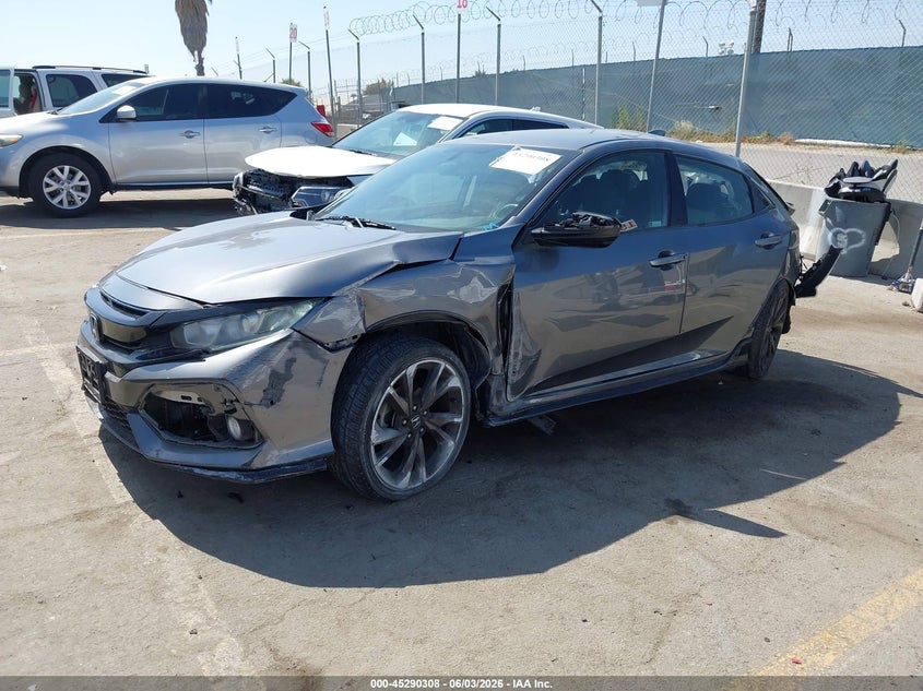 2018 Honda Civic Sport SHHFK7H40JU413669 photo 1
