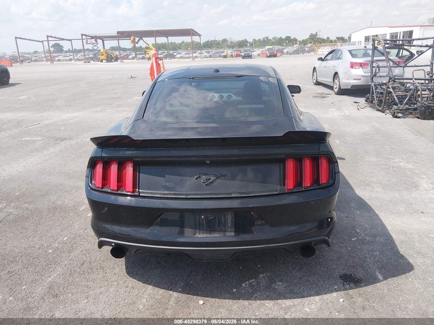 FORD MUSTANG - zdjęcie 16