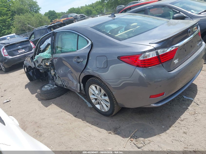 2013 LEXUS ES 300H auction photo 3