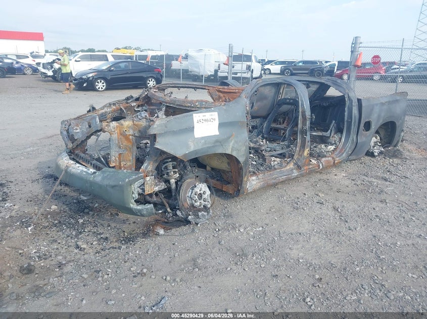 Vin: 1gcuydet8nz166273, lot: 45788265, chevrolet silverado 1500 ltd 4wd  short bed lt 20222