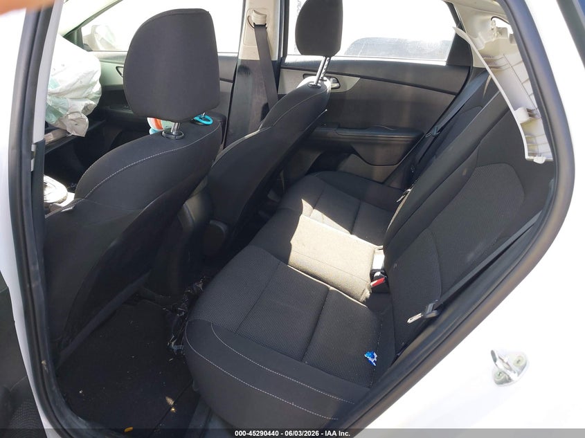 2021 Kia Forte Lxs VIN: 3KPF24AD1ME303377 Lot: 45290440
