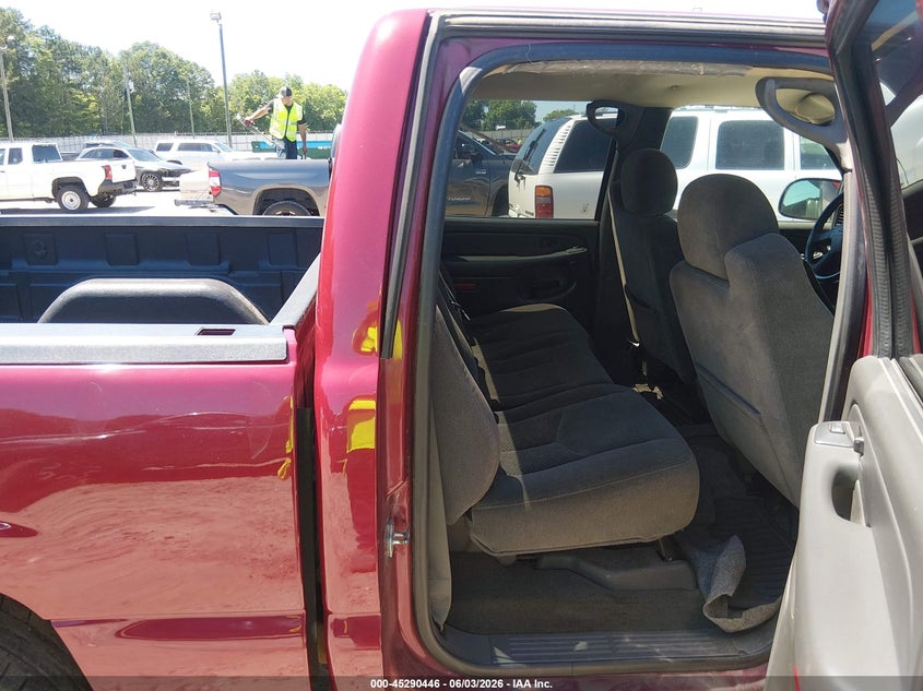 2005 Chevrolet Silverado 1500 Z71 VIN: 2GCEK13T251195204 Lot: 45290446