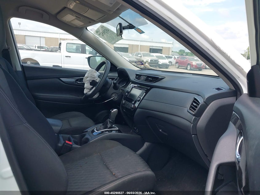 2018 NISSAN ROGUE auction photo 5