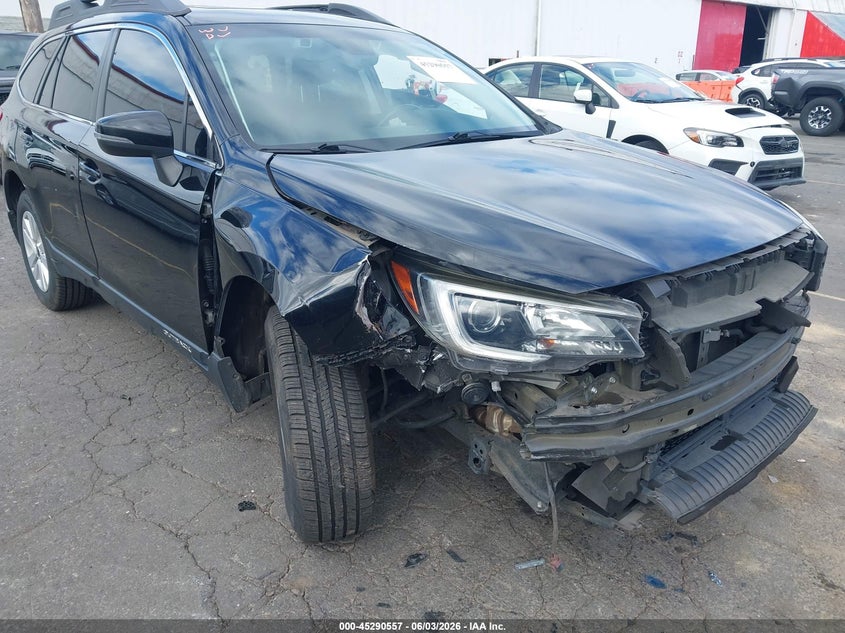 2018 Subaru Outback 2.5I Premium VIN: 4S4BSAFC4J3361950 Lot: 45290557