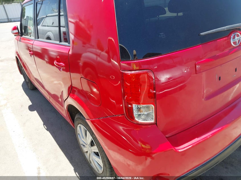 2014 SCION XB auction photo 6