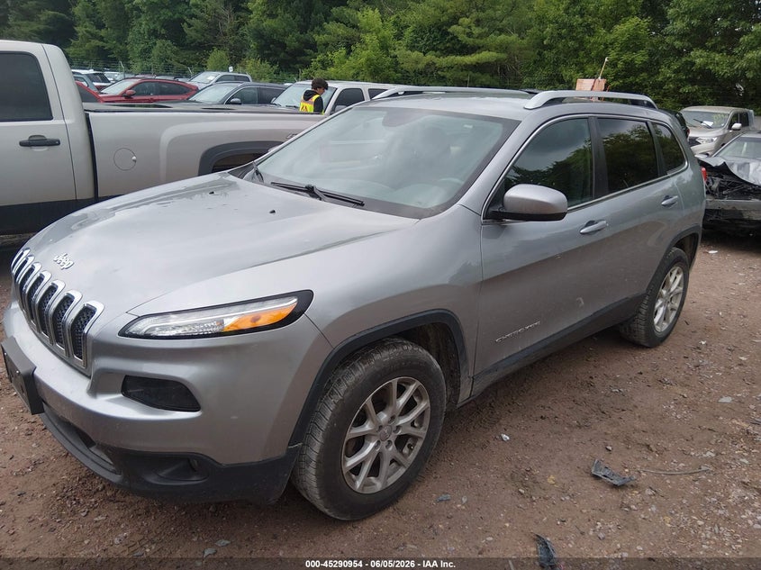 2015 JEEP CHEROKEE auction photo 2