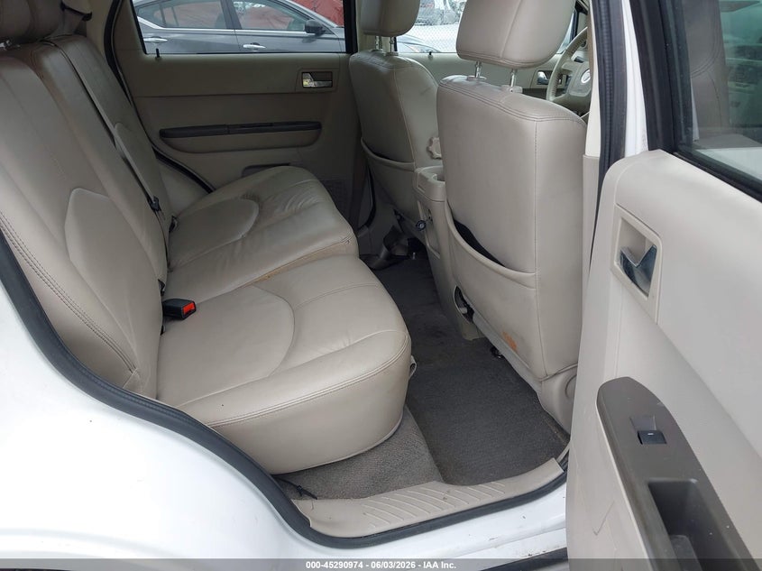 2008 Mercury Mariner Premier VIN: 4M2CU97188KJ21230 Lot: 45290974