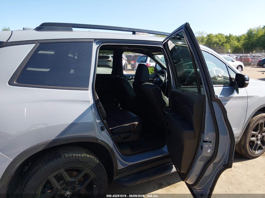 2024 Honda Passport Awd Black VIN: 5FNYF8H88RB009764 Lot: 45291019
