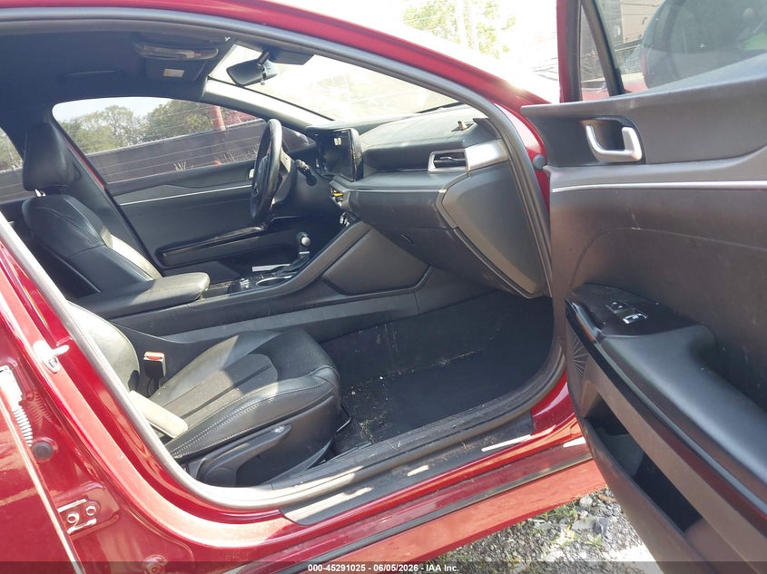 KIA K5 2024 VIN 5XXG64J24RG243746
