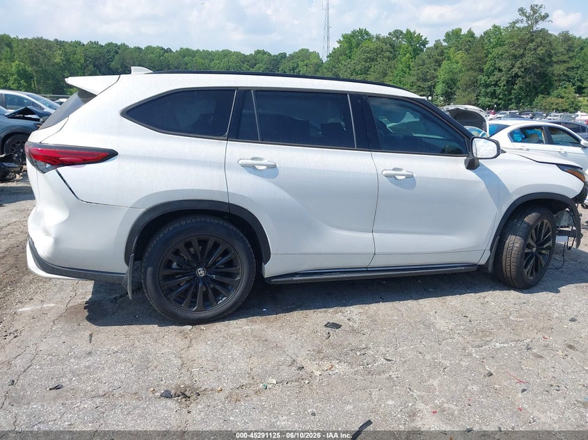 2023 TOYOTA HIGHLANDER auction photo 8
