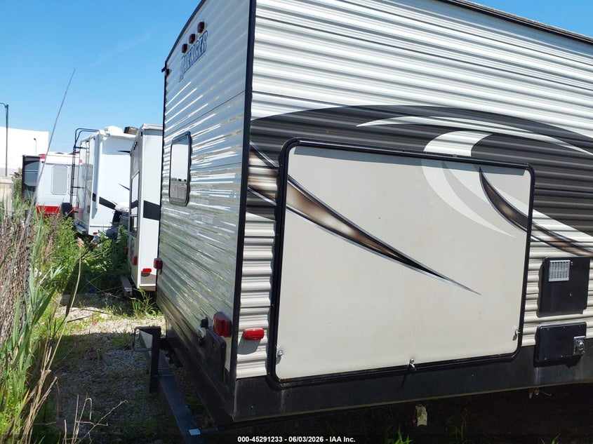 2017 AVENGER TRAVEL TRAILER auction photo 4