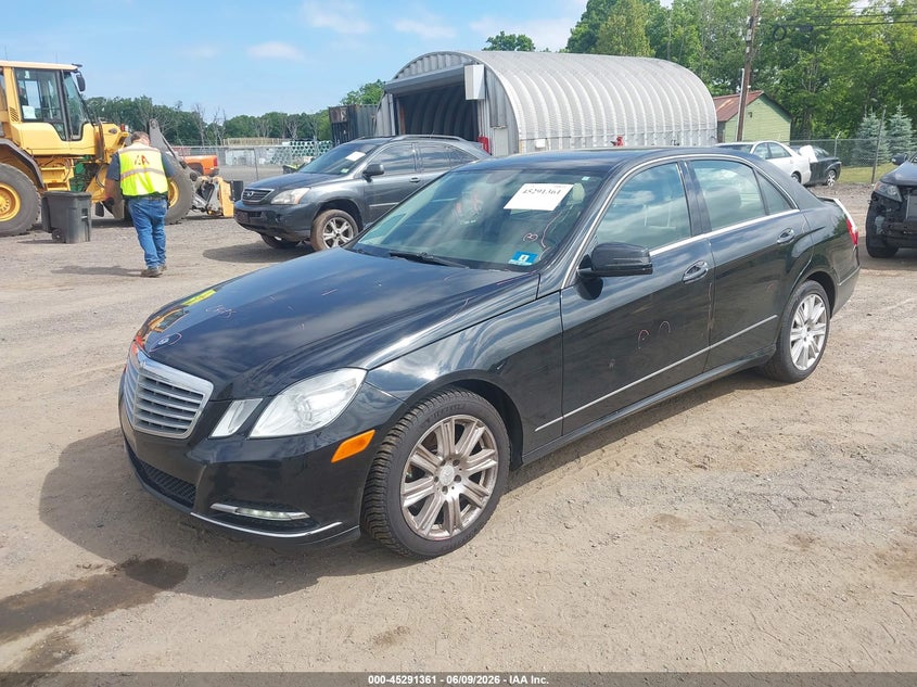 Vin: wddhf8jb4da709438, lot: 45789197, mercedes-benz e 350 4matic 20132