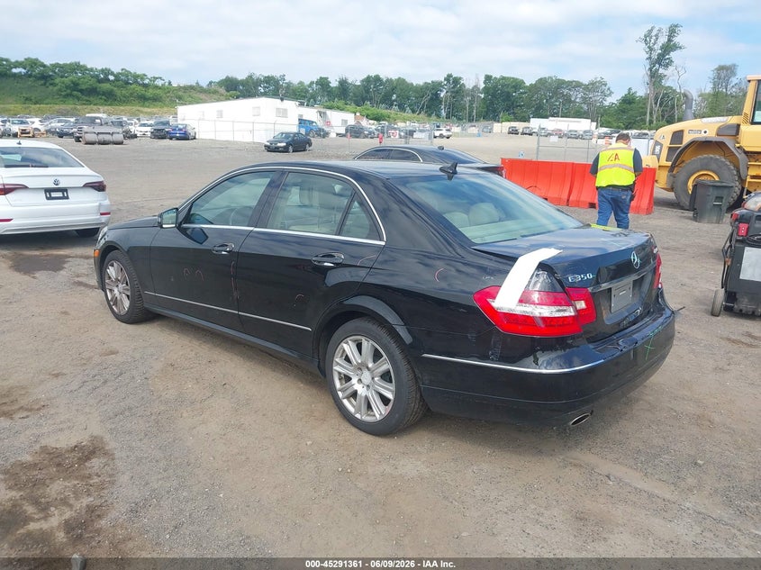 Vin: wddhf8jb4da709438, lot: 45789197, mercedes-benz e 350 4matic 20133