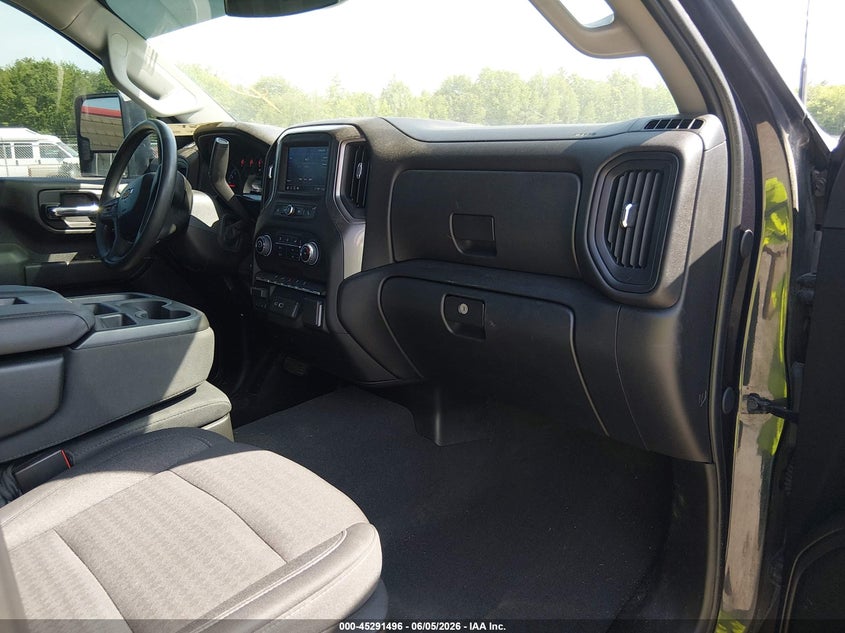 2024 CHEVROLET SILVERADO 2500HD (VIN: 2GC4YME73R1152122