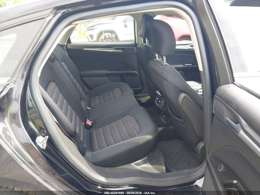 2016 FORD FUSION auction photo 8