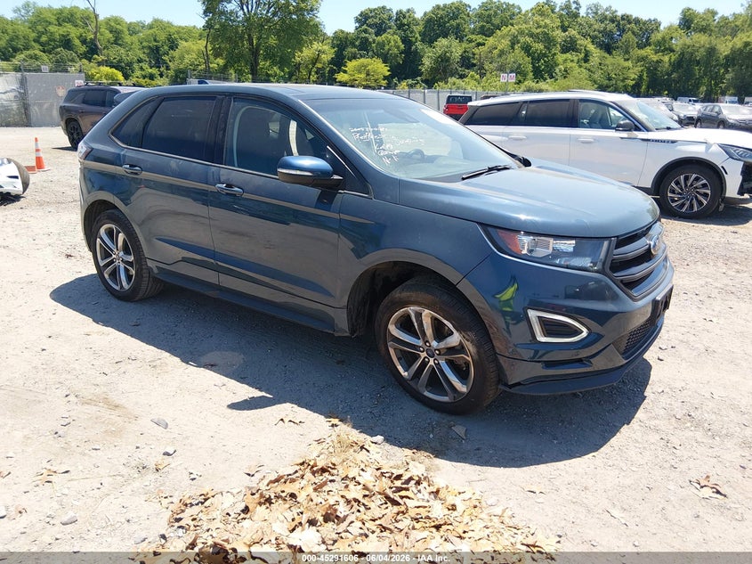 2016 Ford Edge