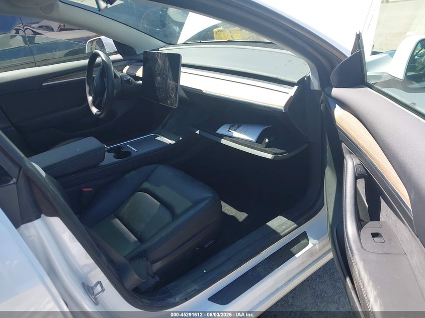 2023 TESLA MODEL 3 SEDAN U U UX