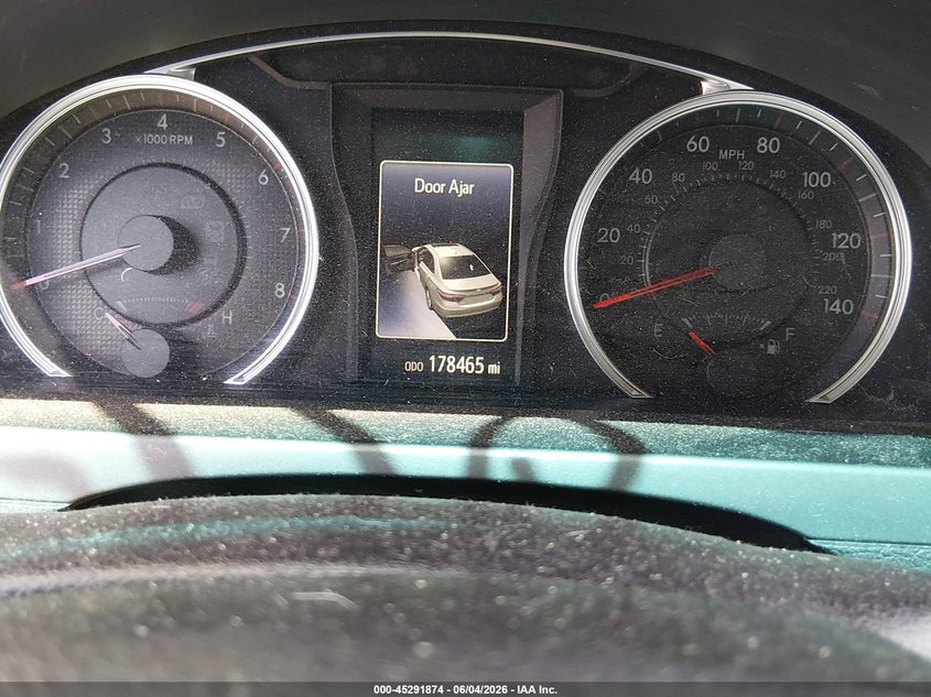 2015 TOYOTA CAMRY auction photo 7