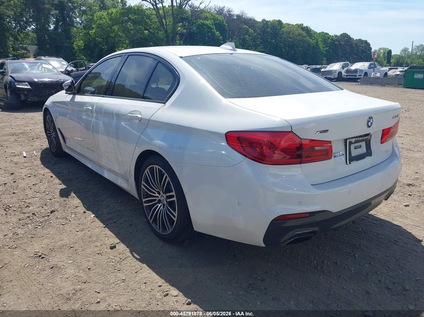 2019 BMW 530I auction photo 3