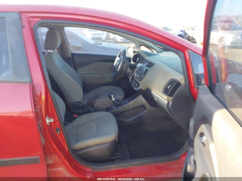 2014 KIA RIO auction photo 5