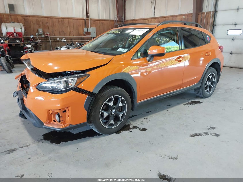 2018 SUBARU CROSSTREK auction photo 2