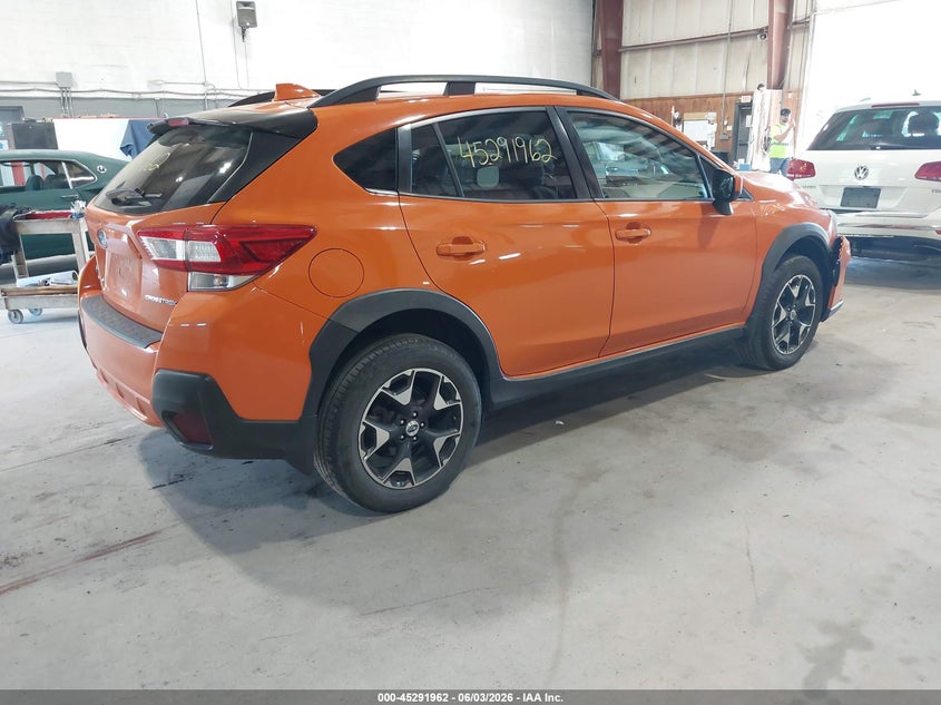 2018 SUBARU CROSSTREK auction photo 4
