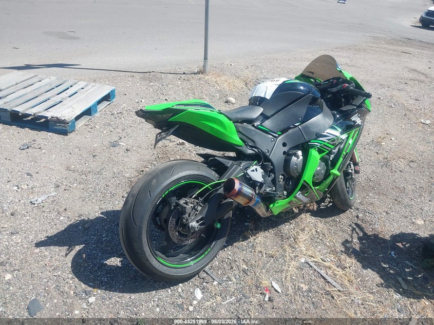 2016 KAWASAKI ZX1000 auction photo 4