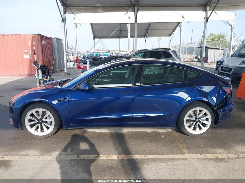 2022 Tesla Model 3 Long Range Dual Motor All-Wheel Drive VIN: 5YJ3E1EB5NF143954 Lot: 45292000