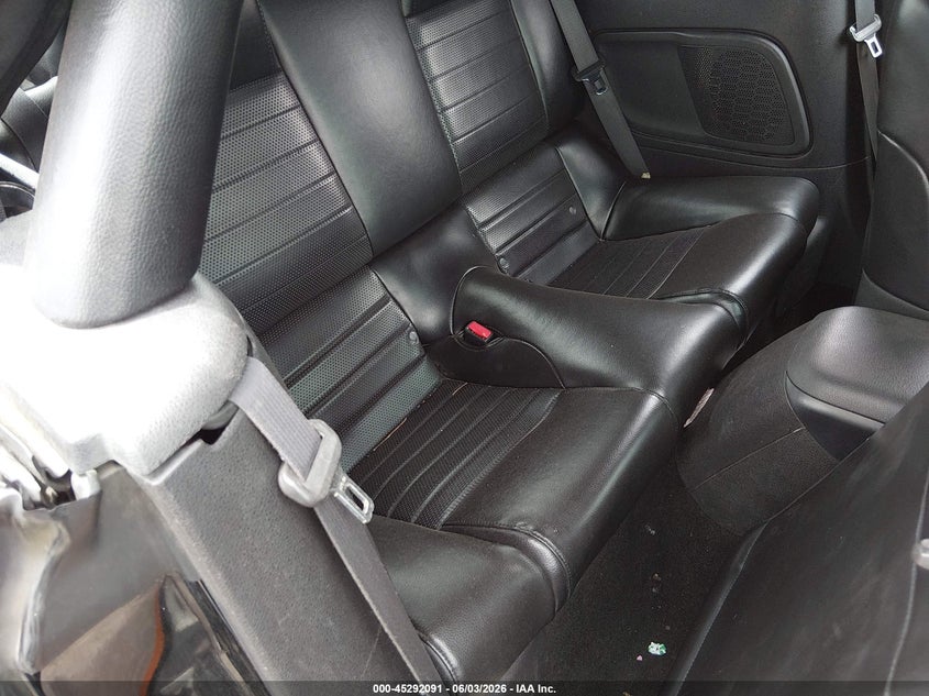 2007 Ford Mustang Gt Deluxe/Gt Premium VIN: 1ZVHT85H975304462 Lot: 45292091