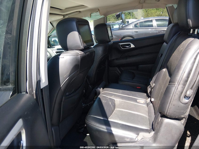 2017 Nissan Pathfinder Platinum VIN: 5N1DR2MN2HC698089 Lot: 45292208