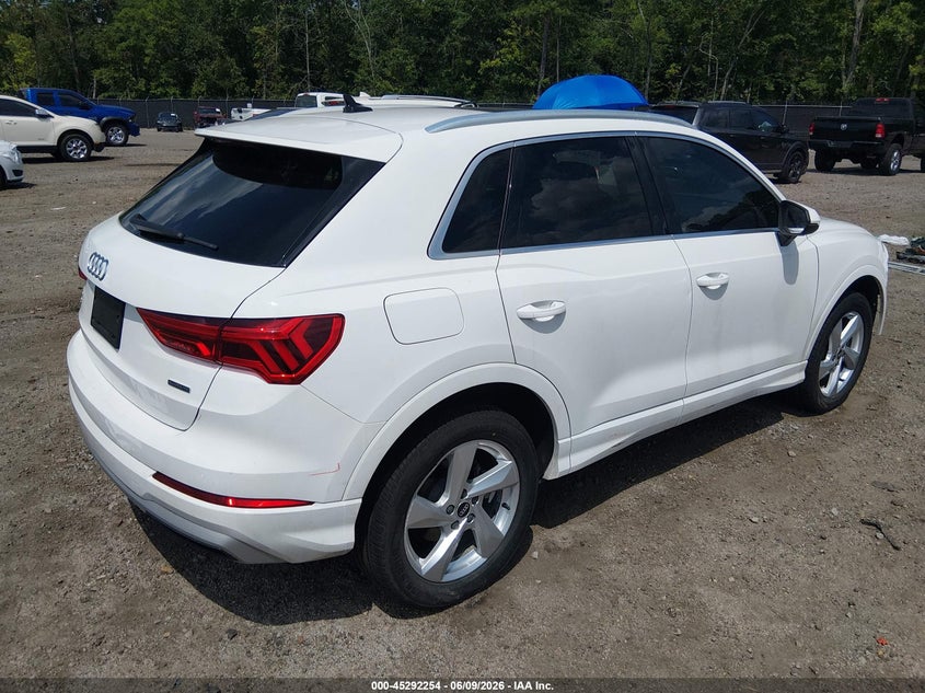 2021 AUDI Q3 auction photo 4