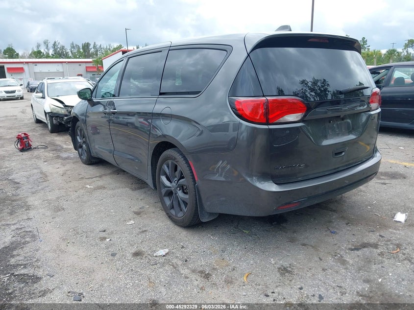 Vin: 2c4rc1fg8kr633332, lot: 45790165, chrysler pacifica touring plus 20193