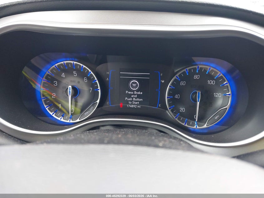 2019 Chrysler Pacifica Touring Plus VIN: 2C4RC1FG8KR633332 Lot: 45292329