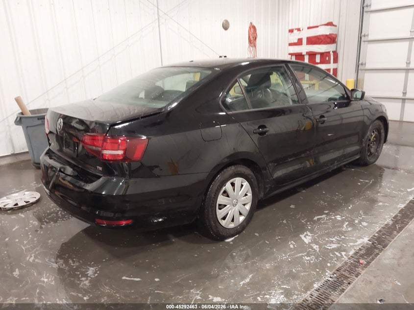 2016 VOLKSWAGEN JETTA auction photo 4