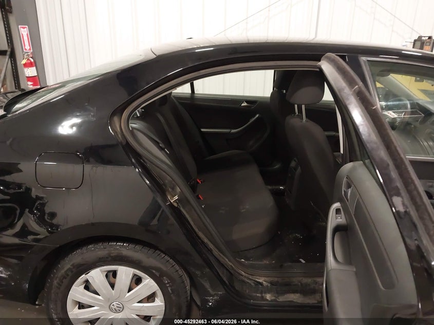 2016 VOLKSWAGEN JETTA auction photo 8