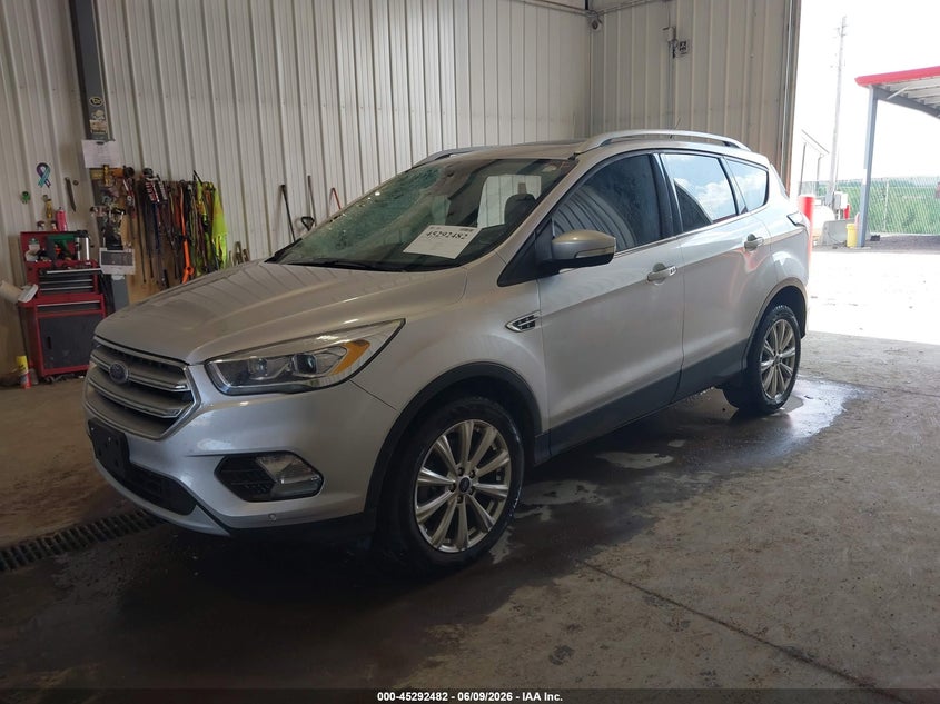Vin: 1fmcu9j93hub58223, lot: 45790318, ford escape titanium 20172