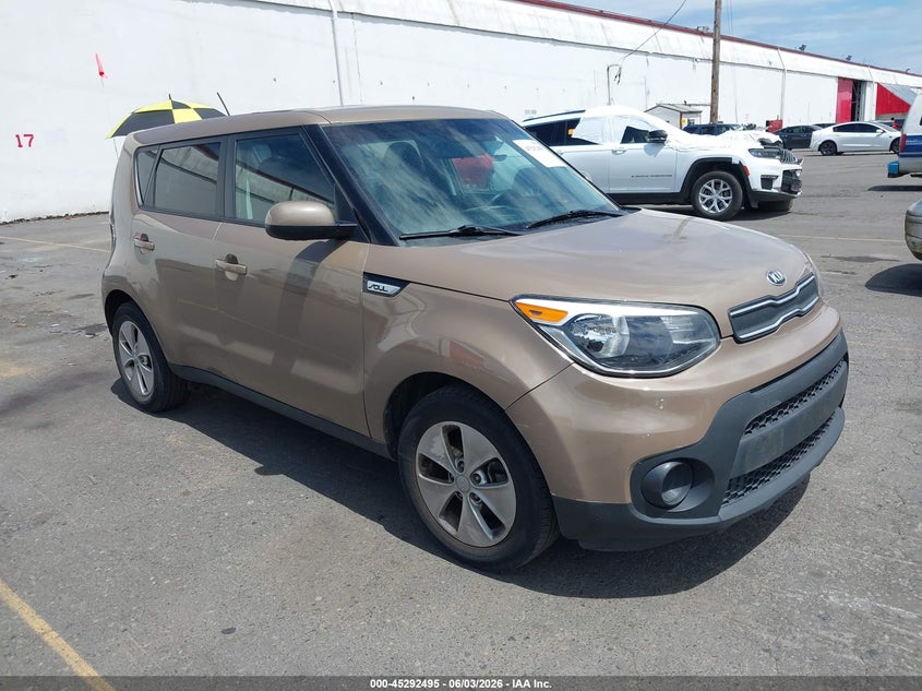 Vin: kndjn2a25f7215049, lot: 45790331, kia soul 2015 img_1