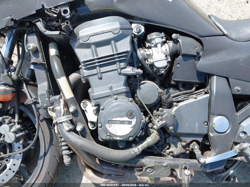 1996 Kawasaki Zx1100 E VIN: JKAZXBE16TA030337 Lot: 45292567
