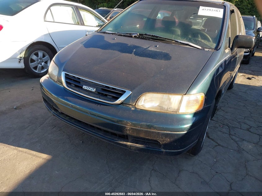 1997 Isuzu Oasis S VIN: JR2RJ186XVC000168 Lot: 45292583