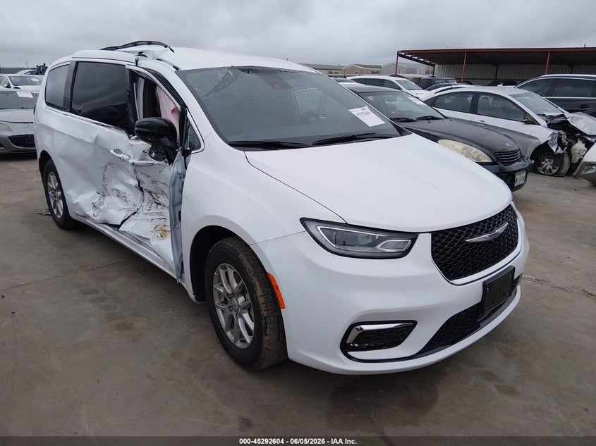 2026 Chrysler Pacifica