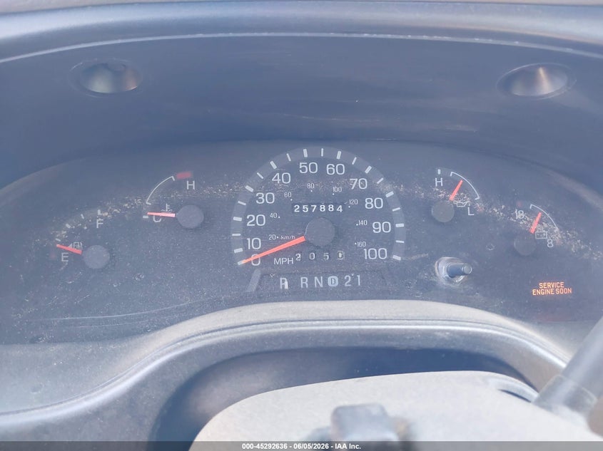 2001 FORD E-150 auction photo 7